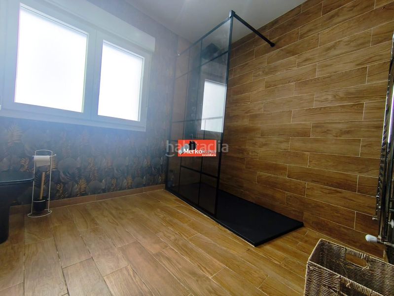 Foto adb384ee-f272-423d-bf95-c6ad10b3bd72. Pis amb calefacció aparcament a Residencia - Abella Lugo