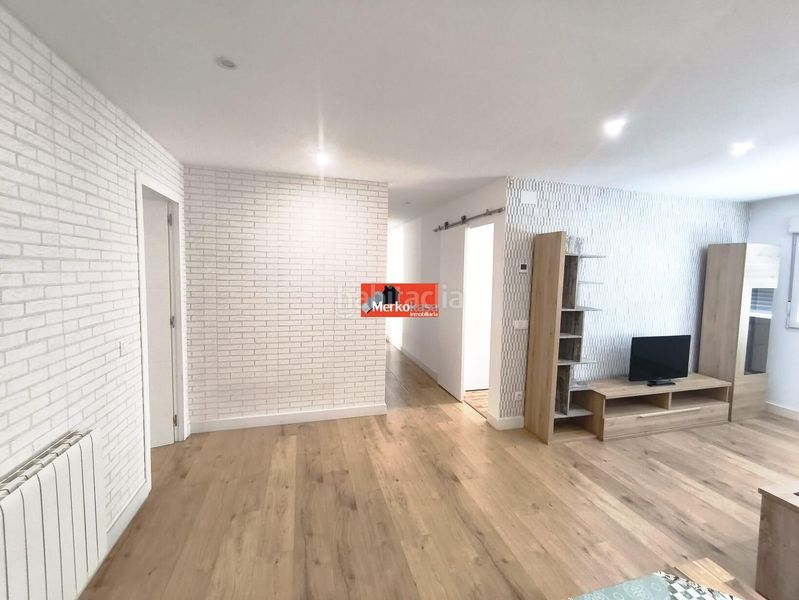 Foto b30b0136-b933-4234-9b91-41d82c1934e6. Pis amb calefacció aparcament a Residencia - Abella Lugo