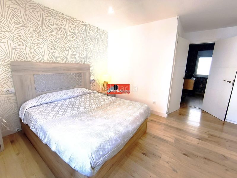 Foto d3e5a5b7-fe41-4a06-841d-91d913de4d9d. Pis amb calefacció aparcament a Residencia - Abella Lugo