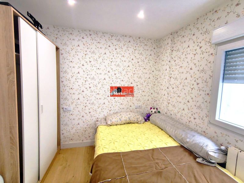 Foto faa7a883-648a-4b09-aab8-705b20060e99. Pis amb calefacció aparcament a Residencia - Abella Lugo