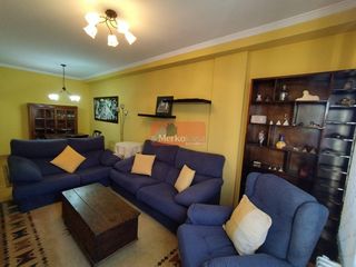 Miete Appartement in Acea de Olga - Augas Férreas. Se alquila apartamento amplio en plaza aguas férreas