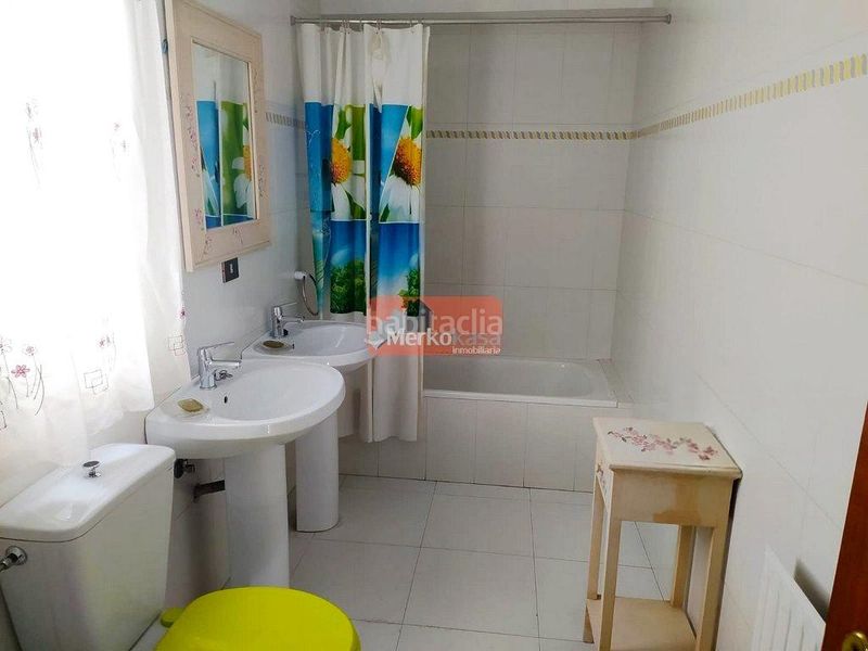 Foto 81bab96b-df61-4d0e-83be-9e1dff8128d4. Duplex con riscaldamento parcheggio in San Roque - As Fontiñas Lugo