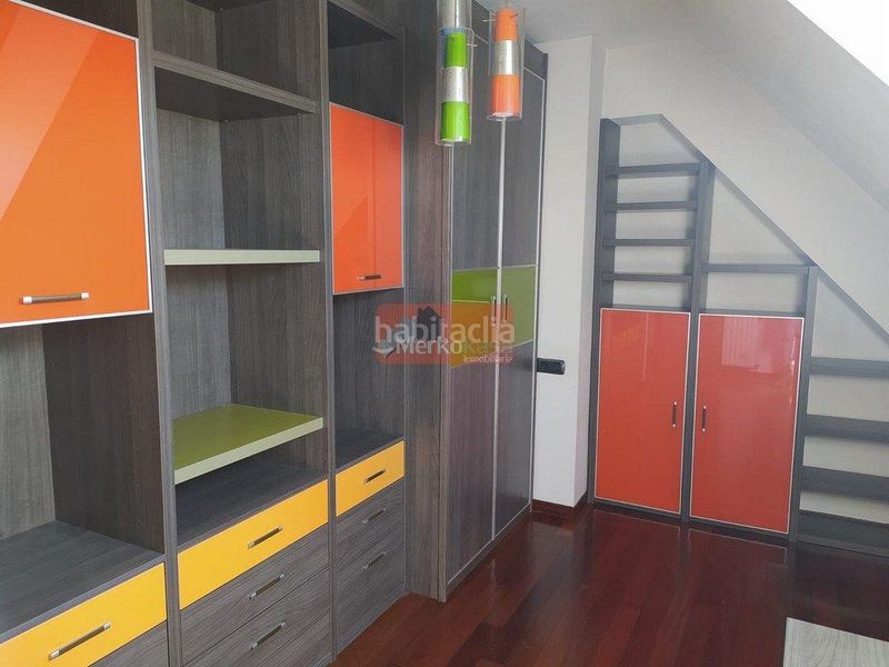 Foto bf23b810-82f6-4e7f-8387-5ee08f02c173. Duplex con riscaldamento parcheggio in San Roque - As Fontiñas Lugo