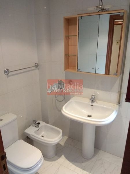 Foto 53f434e2-917e-46ec-8c4e-d21deddf1135. Miete appartement mit heizung parking in Acea de Olga - Augas Férreas Lugo