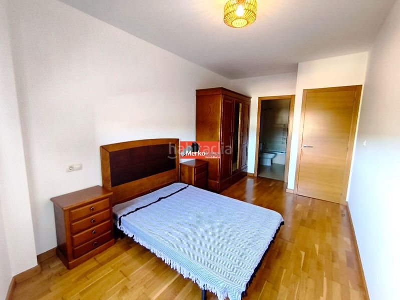 Foto 677ae7eb-1ba7-4fc2-9e72-8c3a077c26ff. Lloguer apartament amb calefacció aparcament a San Roque - As Fontiñas Lugo
