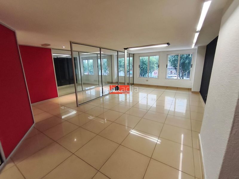 Foto 2bf612c4-81c6-4035-9ba6-b2b133cc3194. Rent office space in San Roque - As Fontiñas Lugo
