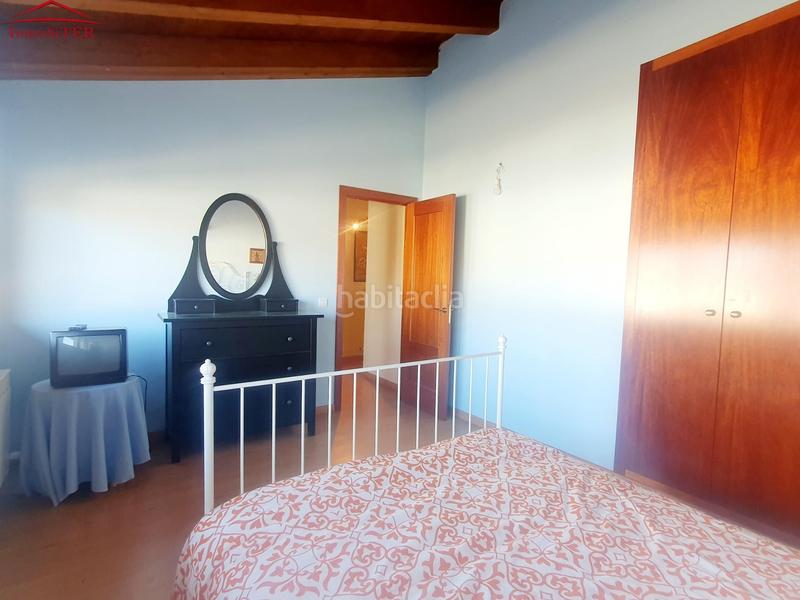 Foto a8b30900-5cb9-4b13-82df-739d2eea14e2. Casa con riscaldamento parcheggio in Cedrillas