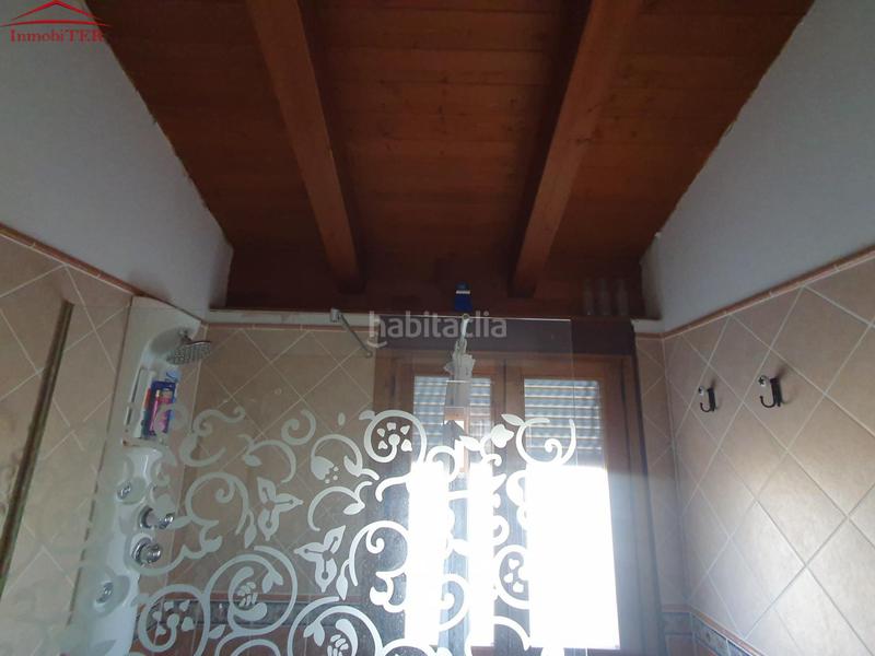 Foto b191c418-046e-4872-b437-9310e3849df4. Casa con riscaldamento parcheggio in Cedrillas