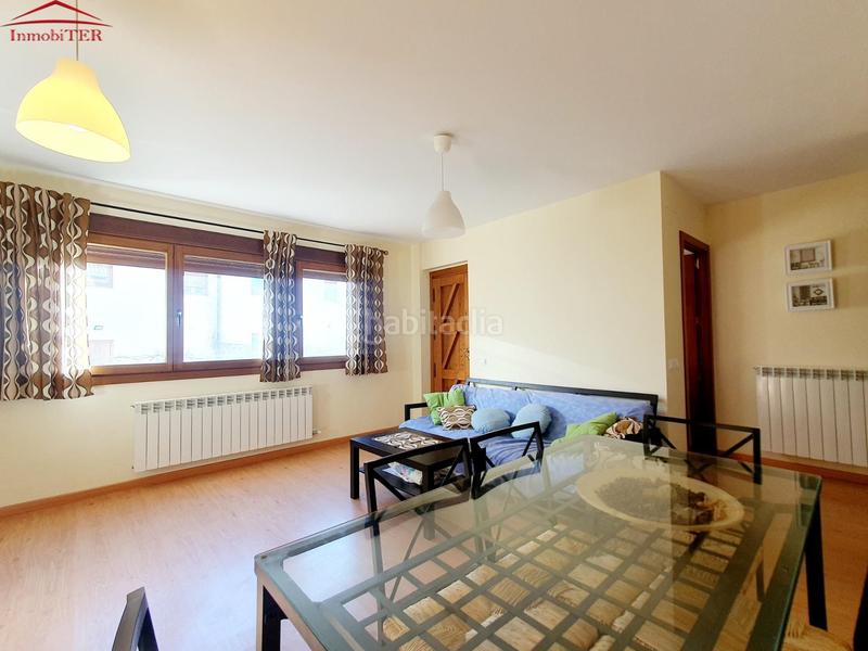 Foto bf87ca6f-ee2c-461a-8346-acd7fe58b489. Casa con riscaldamento parcheggio in Cedrillas