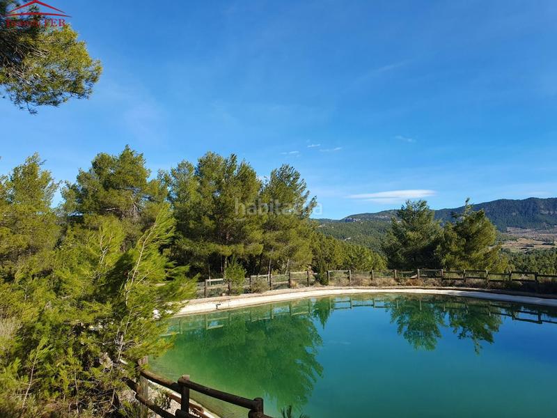 Foto acd022d6-e87e-4244-92b6-8c0d8a226160. Casa amb calefacció a Monroyo