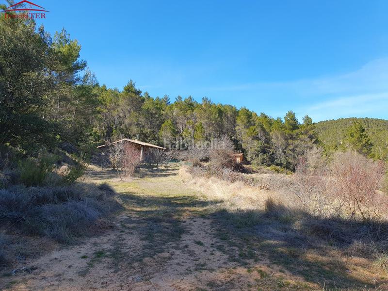 Foto e0fe9aa3-b989-414b-9f48-bdcccff16328. Casa amb calefacció a Monroyo