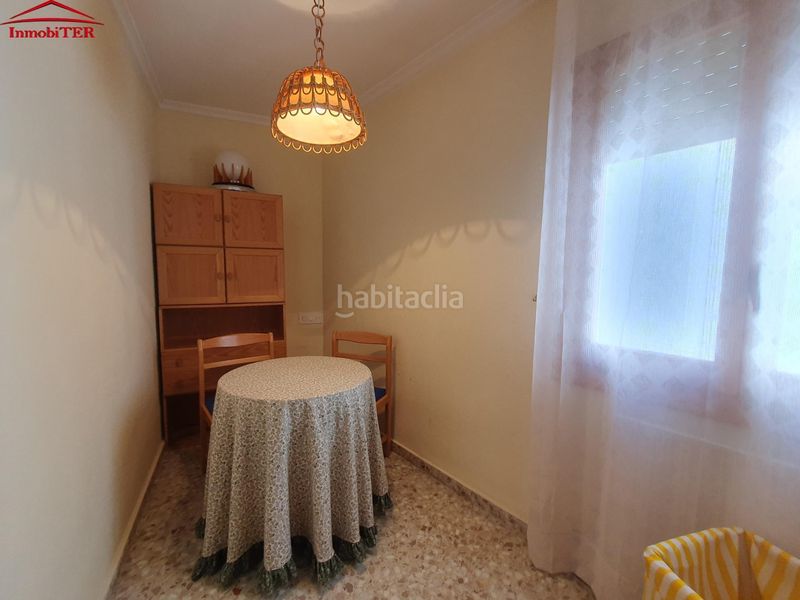 Foto 340d1157-0a93-417b-aca2-5d179c786413. Rent flat with heating parking in Centro Teruel