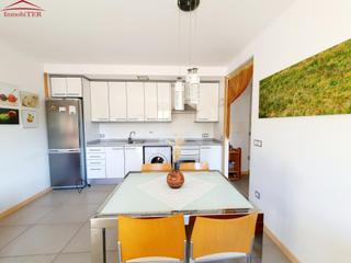Apartament a Albarracín. Apartamento en albarracín. ideal como vivienda habitual, inversi