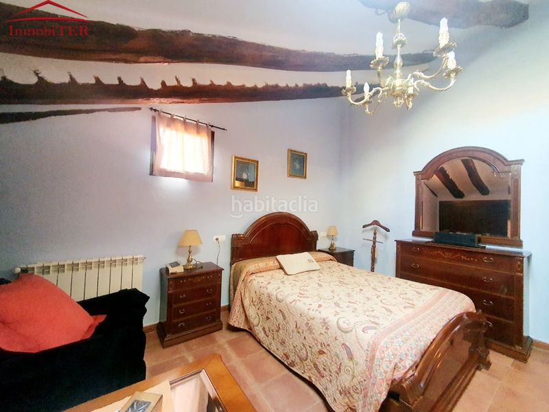 Foto 13e5bba5-5986-476a-9896-a13a7eae041b. Casa amb calefacció aparcament a Alfambra