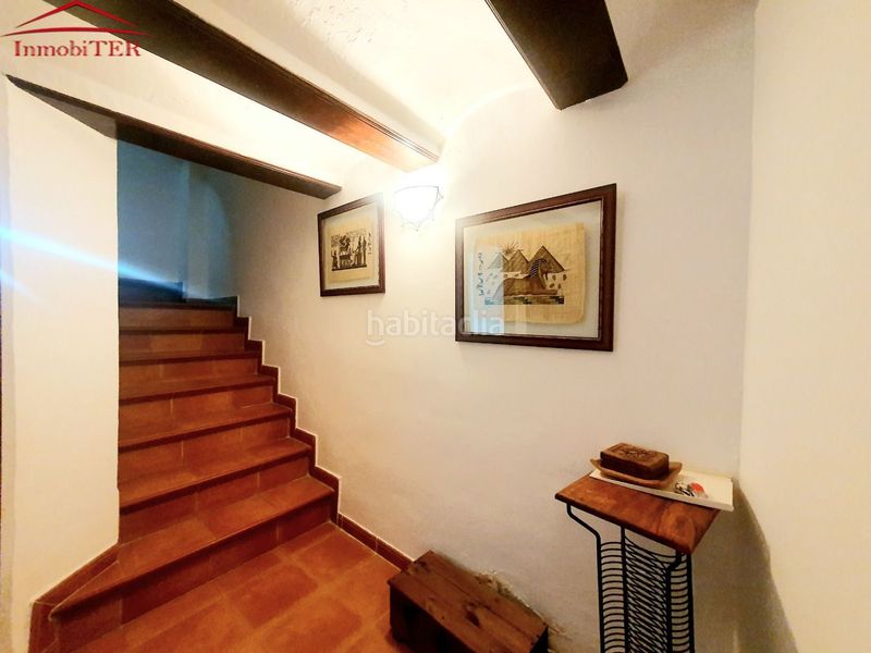 Foto 54b597cb-bede-4dd8-8517-a2e5fe865f42. Casa amb calefacció aparcament a Alfambra