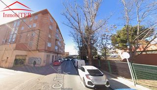 Autoparkplatz in El Pinar - San León - Las Viñas. Plaza de garaje en zona universitaria