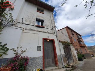 Residential Plot in Cascante del Río. Vivienda para reformar con patio y vistas despejadas en cascante