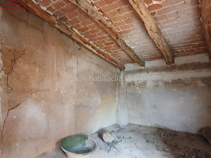 Foto 1f7410d2-725b-4468-ad55-54da8f26e55f. Casa  en Cella