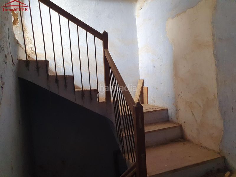 Foto e5cf185b-015e-47e7-828f-124713be4c4b. Casa  en Cella