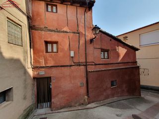 Miete Haus in Gea de Albarracín. Casa en gea de albarracín