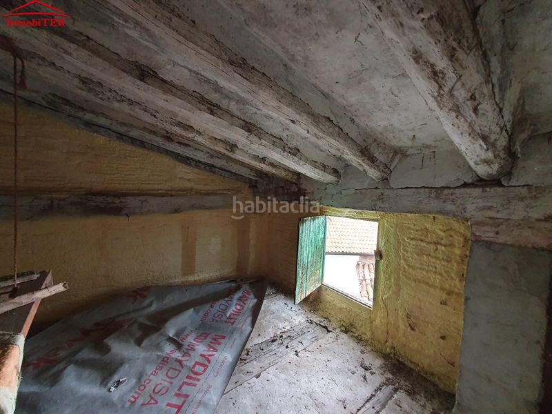 Foto a46dda84-f95e-4a61-b22b-0d34b73943db. Casa amb calefacció a Torres de Albarracín