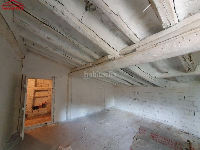 Foto bd5e6a0d-1539-4182-a01b-a172aa7a6a1b. Casa amb calefacció a Torres de Albarracín