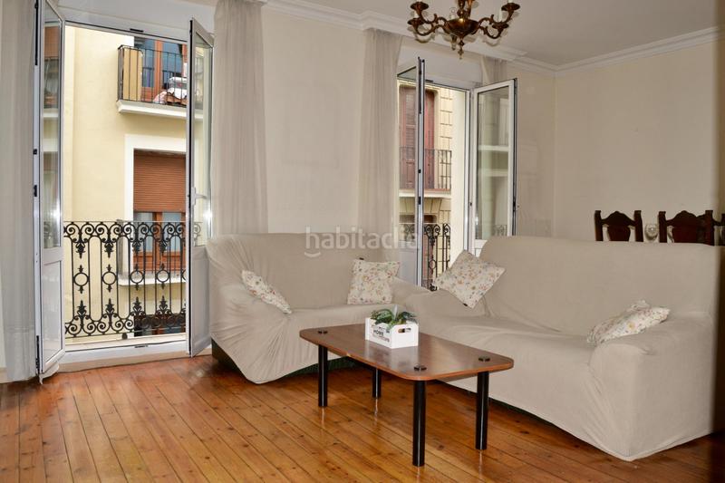 Foto 35304e86-c473-4c45-8242-3b9e53b76ccf. Flat with heating in Casco Antiguo Pamplona / Iruña