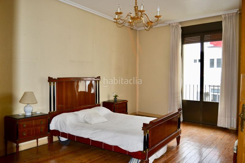 Foto e289f54c-3d17-49fa-8ebf-f59a6f63cecf. Pis amb calefacció a Casco Antiguo Pamplona / Iruña