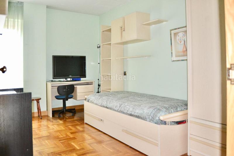 Foto 4d4f3251-e910-4da2-bb74-ee59c9614193. Flat with heating parking in Mendillorri Pamplona / Iruña