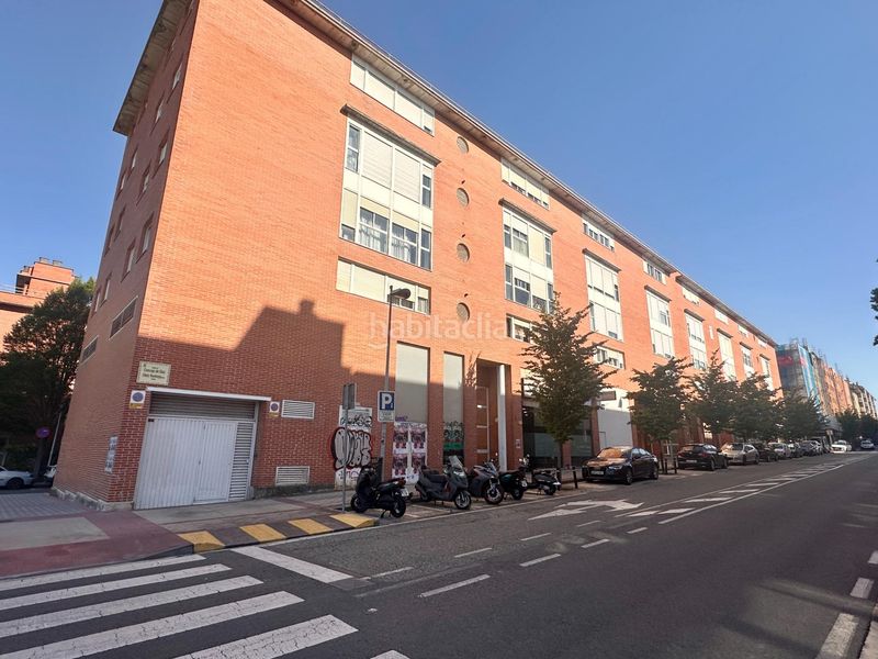 Foto b0e654af-a6f3-4bf0-b148-e3a4994a47d1. Pis amb calefacció aparcament a Mendillorri Pamplona / Iruña