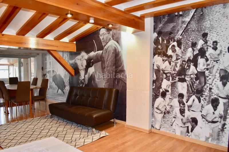 Foto 7a851c5e-4a8d-4308-b88f-84552d995af4. Dachwohnung mit heizung in Casco Antiguo Pamplona / Iruña