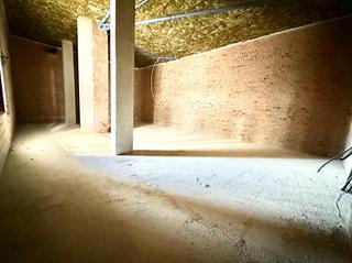 Rent Business premise  Calle maria lacunza. Local comercial en lezkairu pamplona