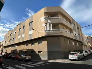 Pis  Francisco pizarro. Espectacular vivienda en zona centro vecindario