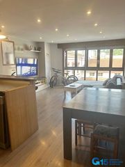 Flat en Hernani. Hernani. urbieta kalea. zona muy c�ntrica. vivienda amplia. asce