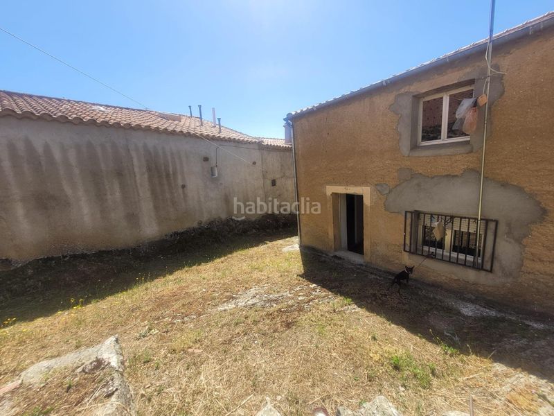 Foto 3284e49a-f65b-47bc-bb8f-992aa91d6ee7. Casa amb aparcament a Frades de la Sierra