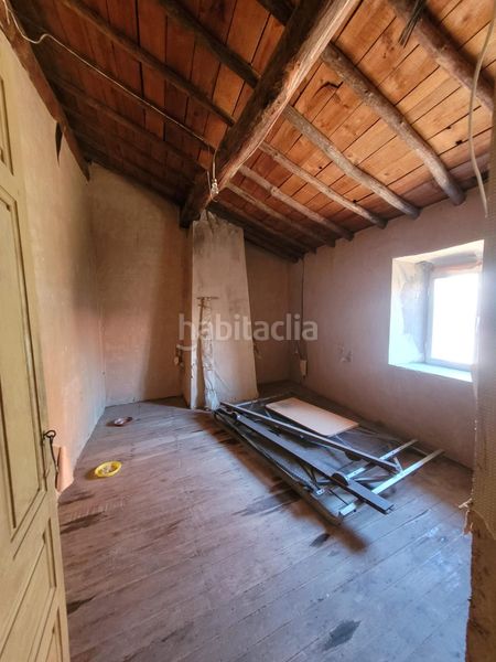 Foto 98c8145b-be2b-4c91-926d-b0469fb25dc7. Casa amb aparcament a Frades de la Sierra
