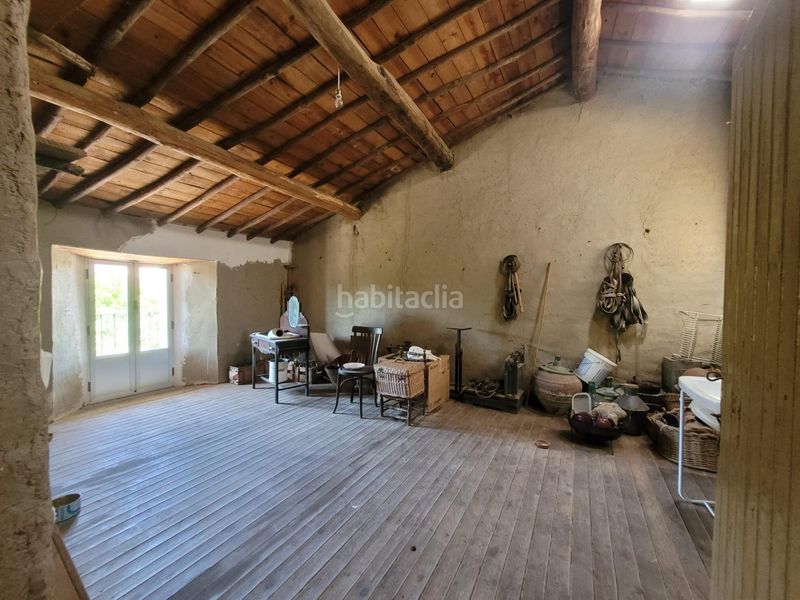 Foto c9c402b6-5c85-4b5b-a348-9764e5ffeaf2. Casa amb aparcament a Frades de la Sierra