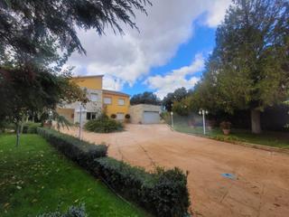 Chalet en Galindo y Perahuy. Tu refugio ideal te espera en la rad!