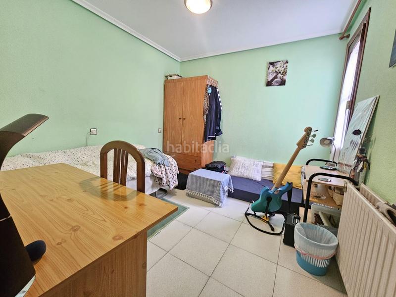 Foto 4f26e145-b2fd-4f97-83b5-8f3df8e94b63. Flat with heating in Carmelitas Salamanca