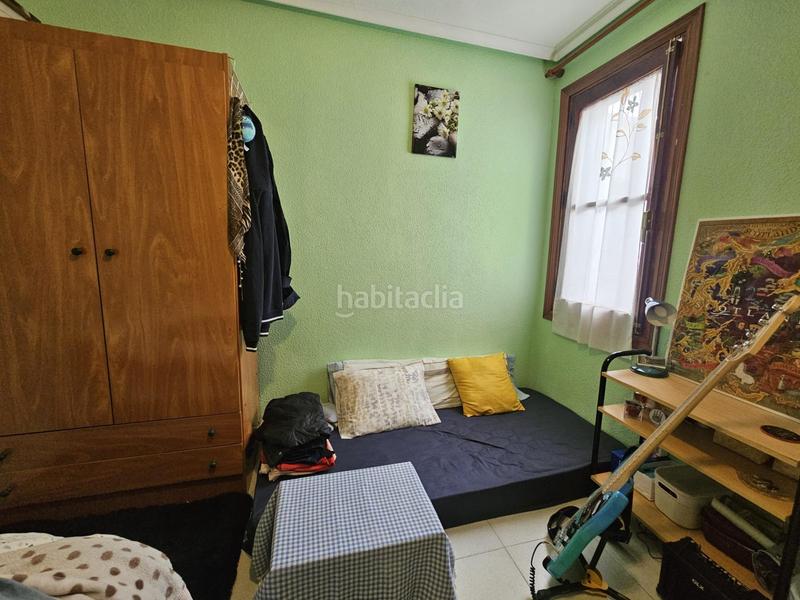 Foto dbd6a6e7-11bc-4c26-8efc-df562f899f77. Flat with heating in Carmelitas Salamanca