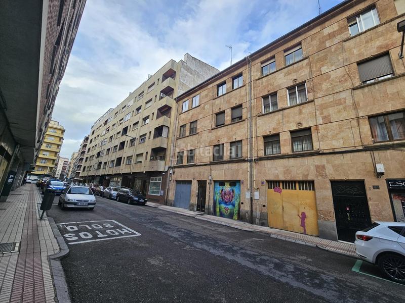 Foto f0ac51d1-5ee0-496e-bca8-c61fa187136d. Flat with heating in Carmelitas Salamanca