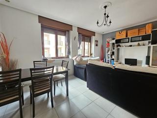 Appartamento en Carmelitas. Junto avenida de italia, 2 dormitorios, ultima planta