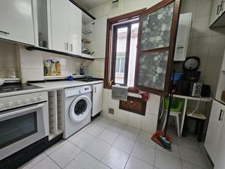 Appartamento en Carmelitas. Junto avenida de italia, 2 dormitorios, ultima planta