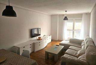 Location Appartement à Pizarrales. Disponible!!! para el próximo curso.