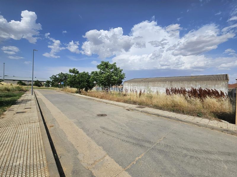 Foto 282a4c50-4813-4b88-8f78-5365cf13f299. Terreny residencial a Aldeatejada