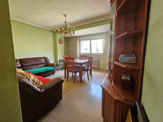 Pis a Estación. Junto alamedilla principio del paseo de la estación, muy luminos