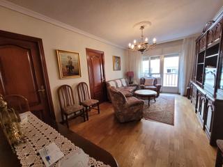 Appartamento en Garrido Norte. Venta de piso de 3 dormitorios en buen estado junto a calle acac