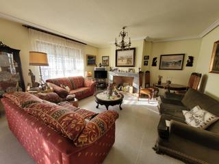 Casa adosada en Santa Marta de Tormes