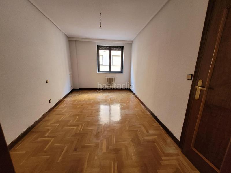 Foto 0f88fcb6-624d-4a15-8ad2-f85057030ae2. Flat with heating in Sancti Spiritus - San Juan Salamanca