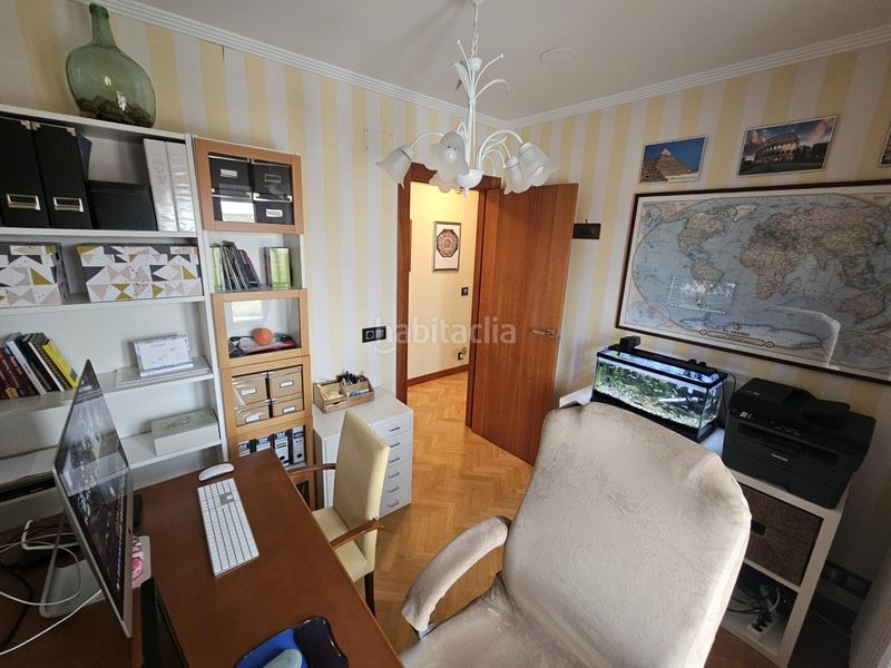 Foto e6edc4af-786b-4026-a4a4-f388c293f2f3. Casa adossada amb calefacció aparcament a Villamayor